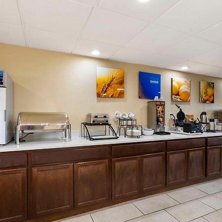 Comfort Inn & Suites North At The Pyramids Indianapolis Ngoại thất bức ảnh