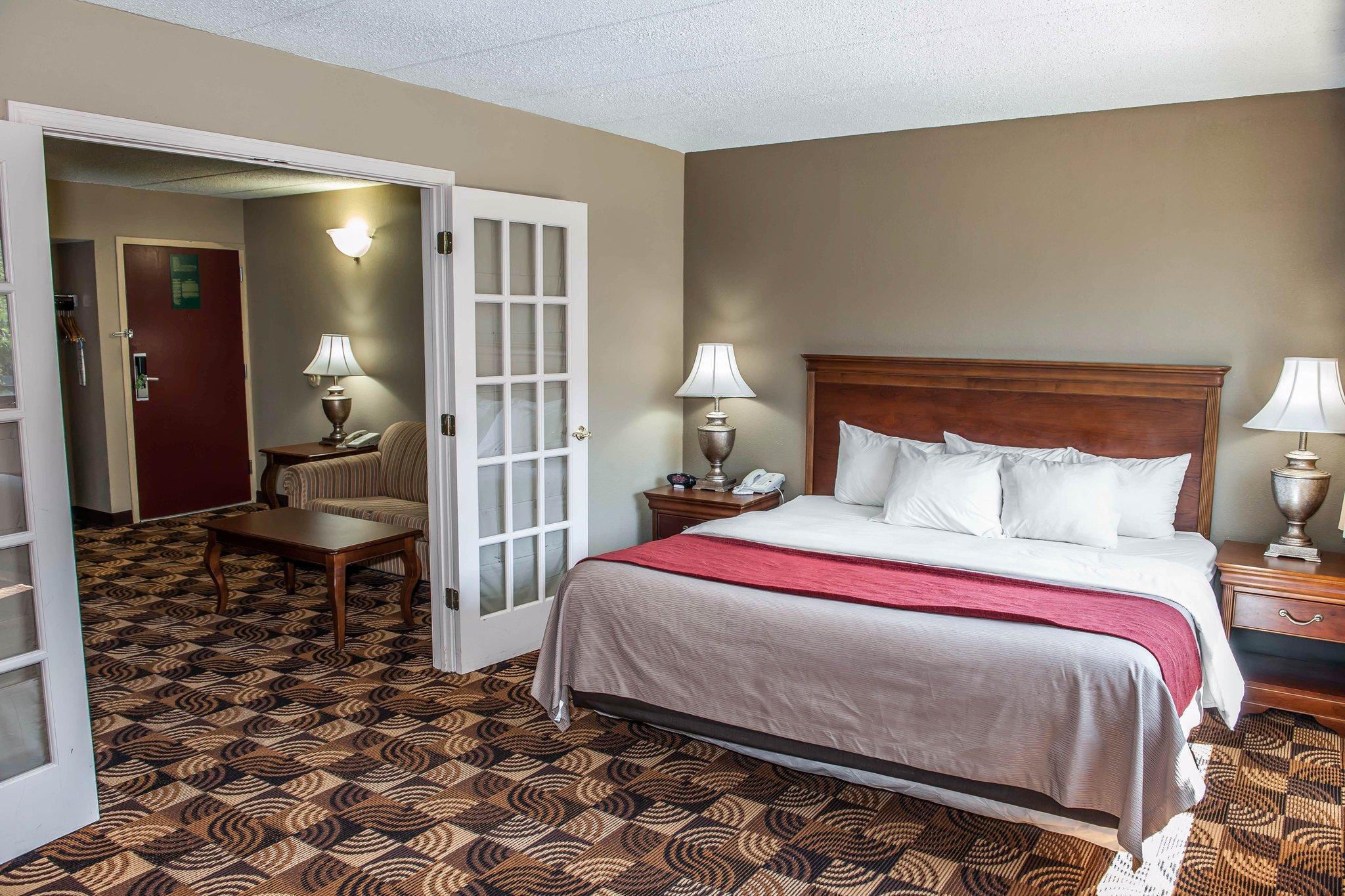 Comfort Inn & Suites North At The Pyramids Indianapolis Ngoại thất bức ảnh