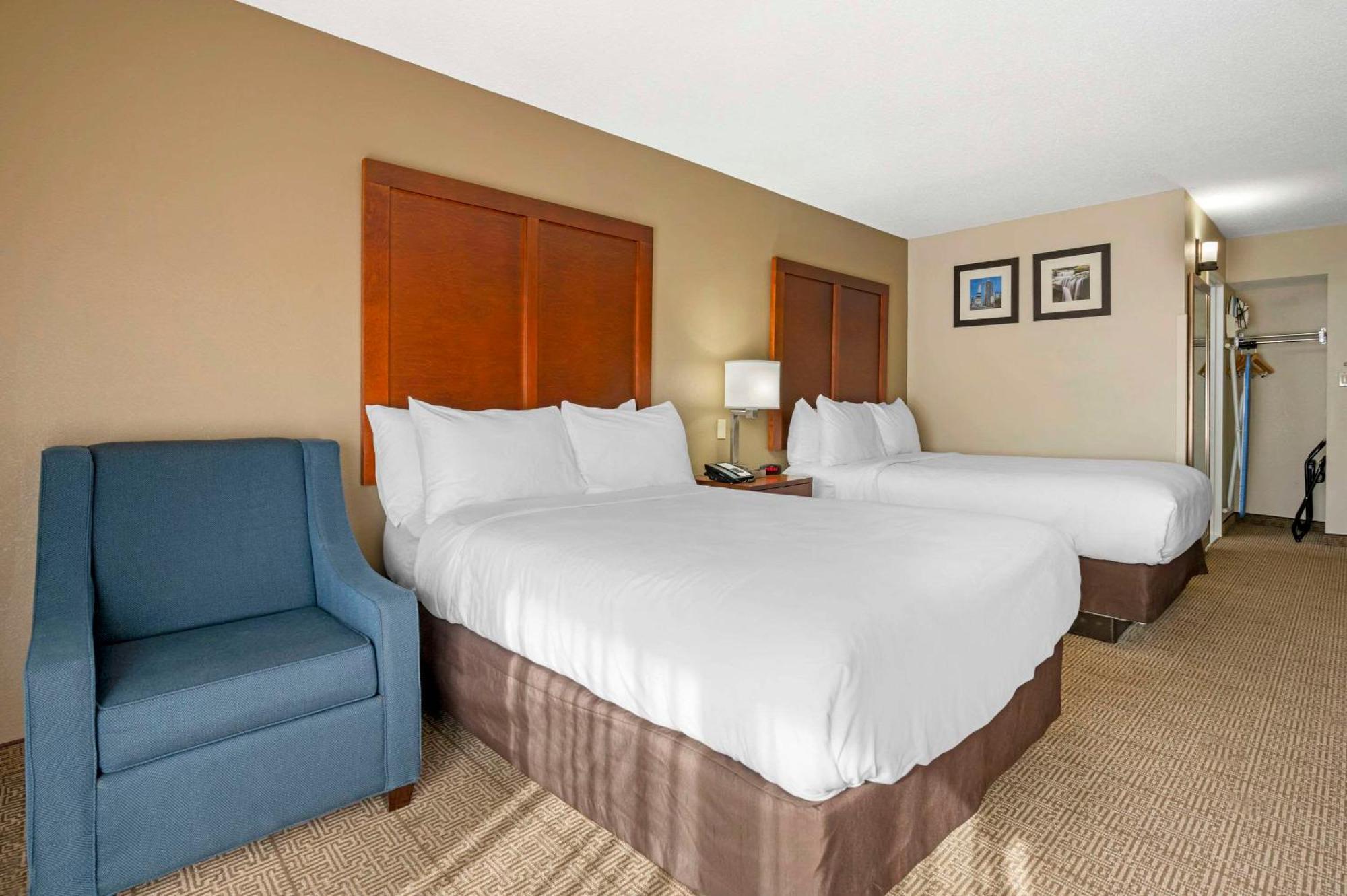Comfort Inn & Suites North At The Pyramids Indianapolis Ngoại thất bức ảnh